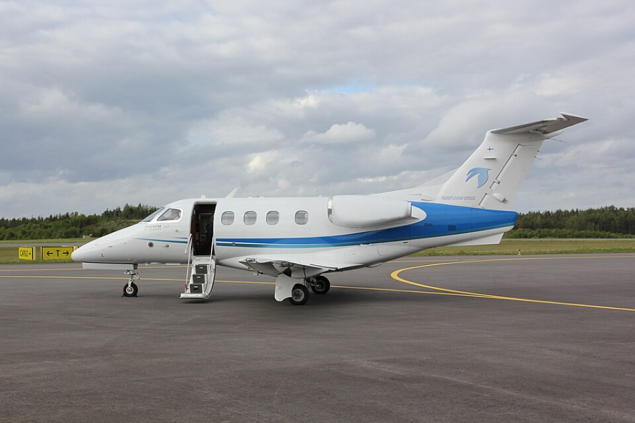 Embraer Phenom 100